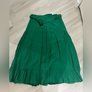 Banana Republic Skirt w/Belt, Brand New w/Tags